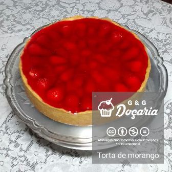 Torta de morangos com gelatina